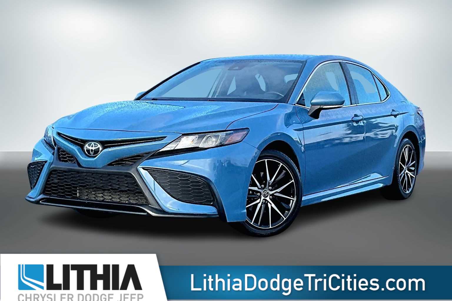 Thumbnail: 2023 Toyota Camry - 1