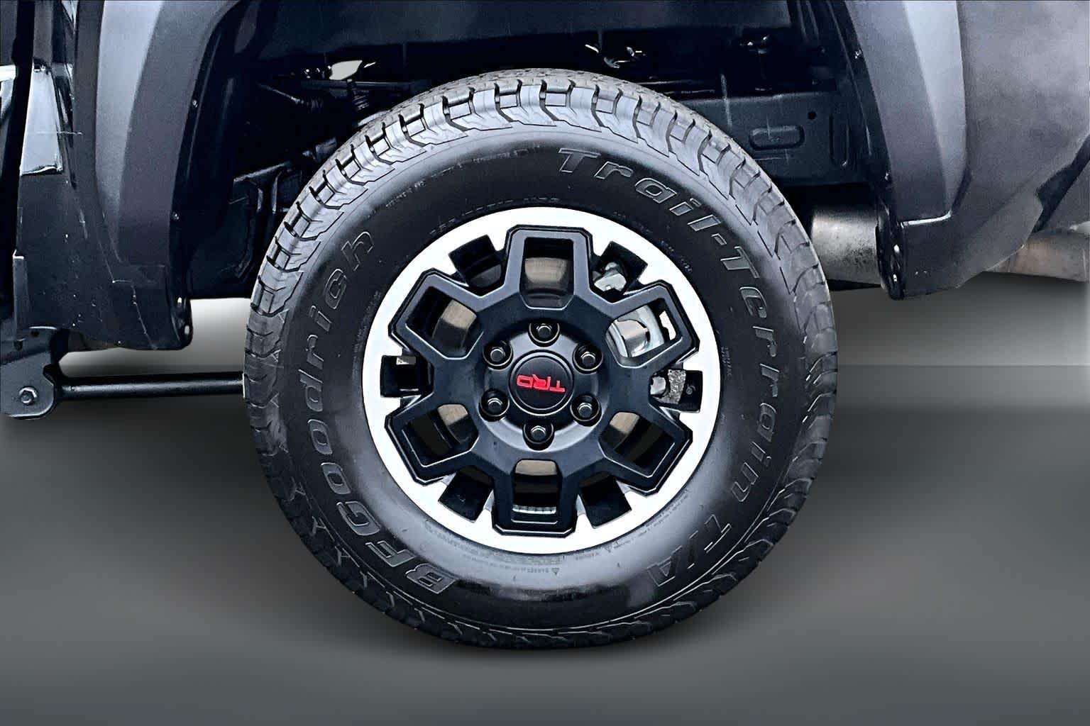 Thumbnail: 2024 Toyota Tacoma - 36