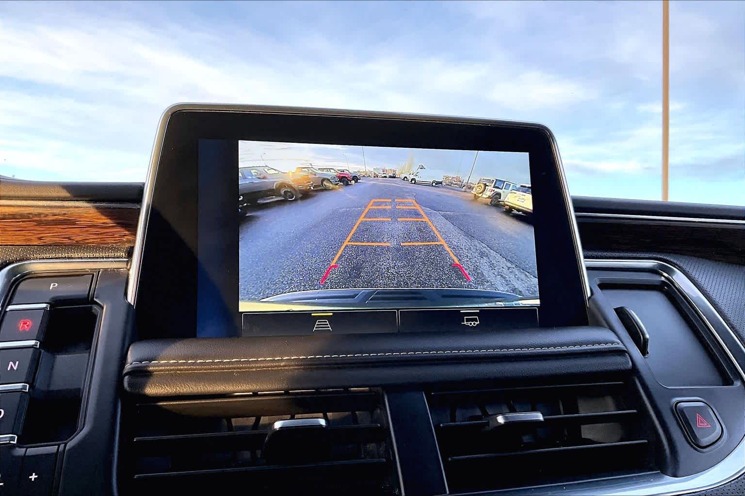 Thumbnail: 2023 Chevrolet Suburban - 26