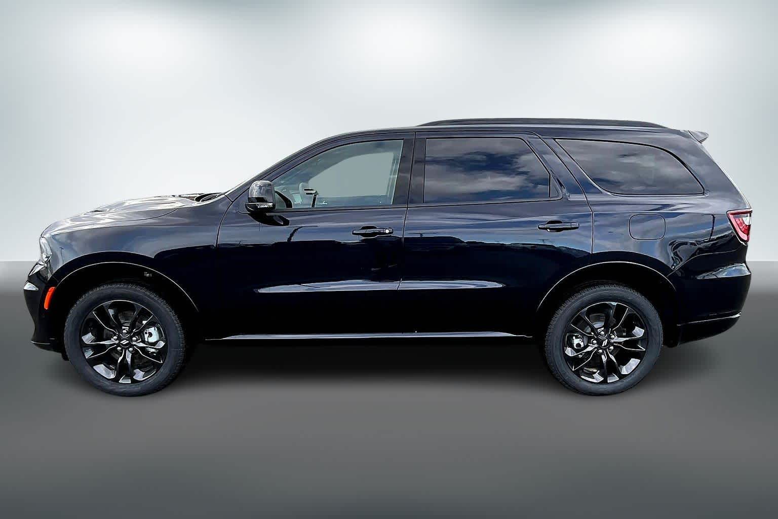 Thumbnail: 2026 Dodge Durango - 3