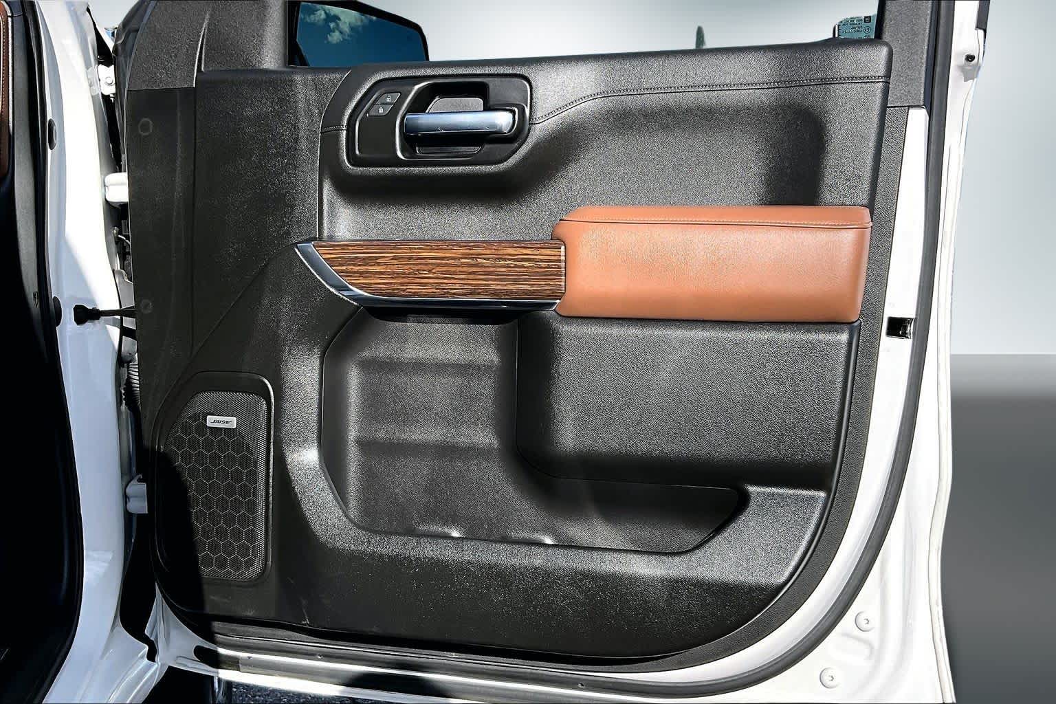 Thumbnail: 2022 Chevrolet Silverado 1500 - 28