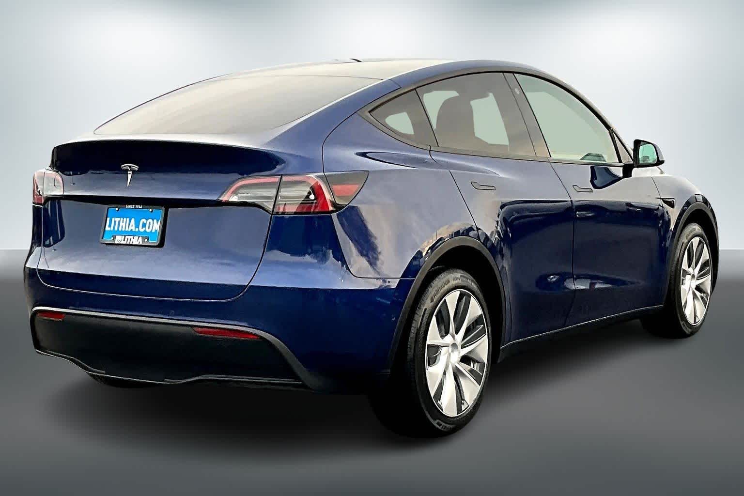 Thumbnail: 2021 Tesla Model Y - 20