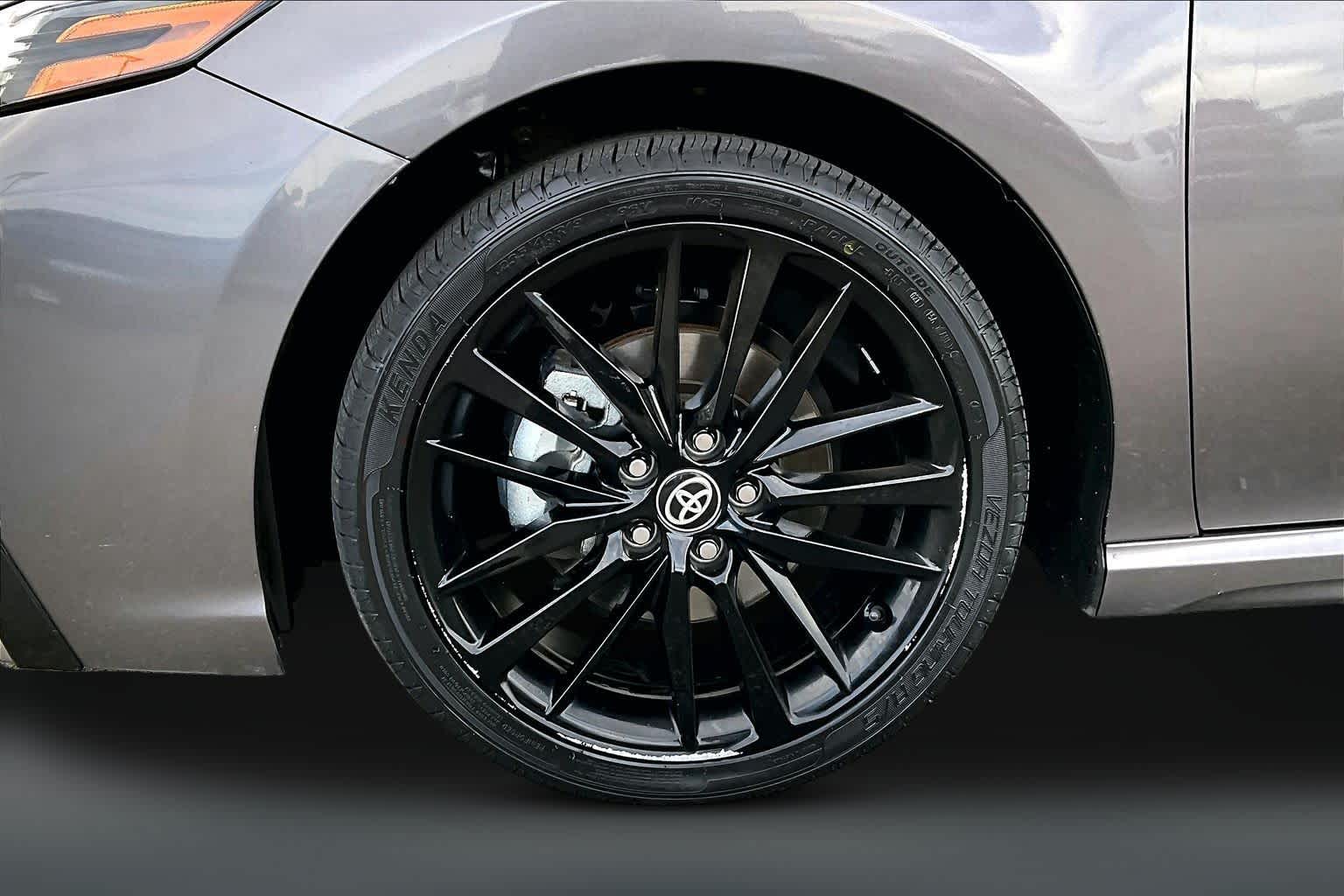 Thumbnail: 2024 Toyota Camry - 8