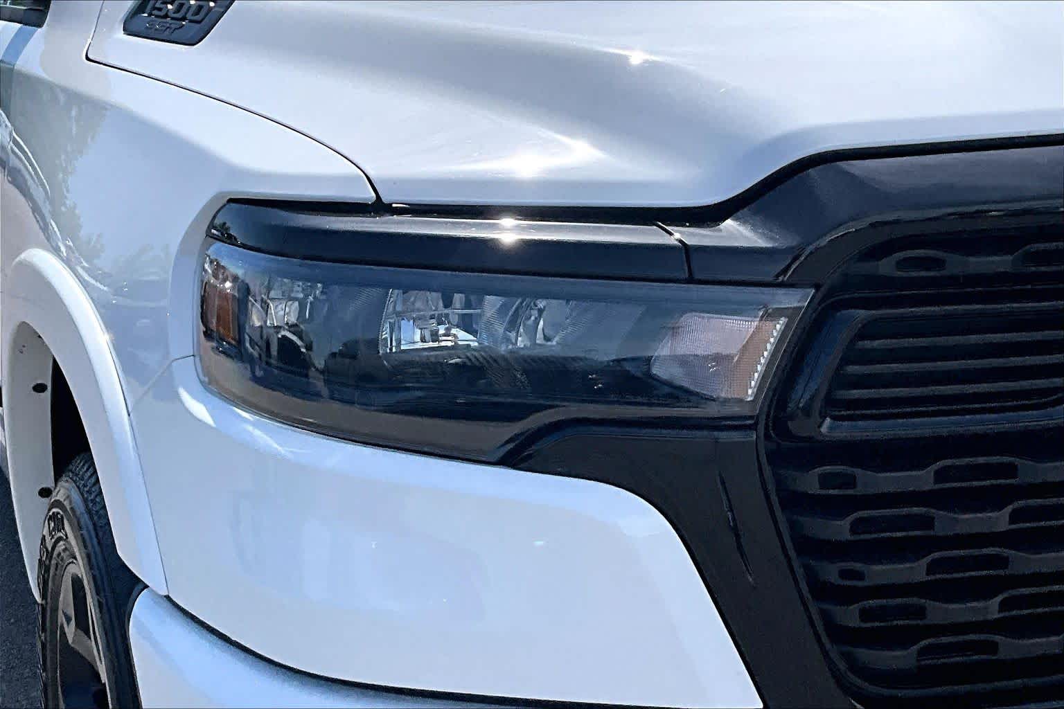 Thumbnail: 2025 RAM 1500 - 31