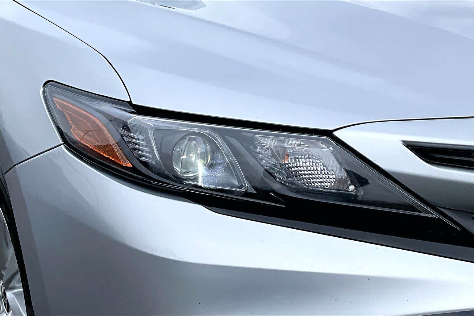 Thumbnail: 2023 Toyota Camry - 32