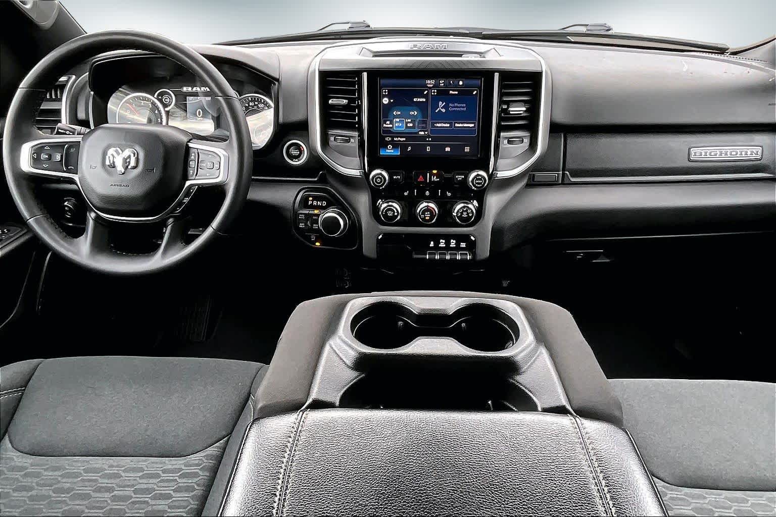 Thumbnail: 2025 RAM 1500 - 10