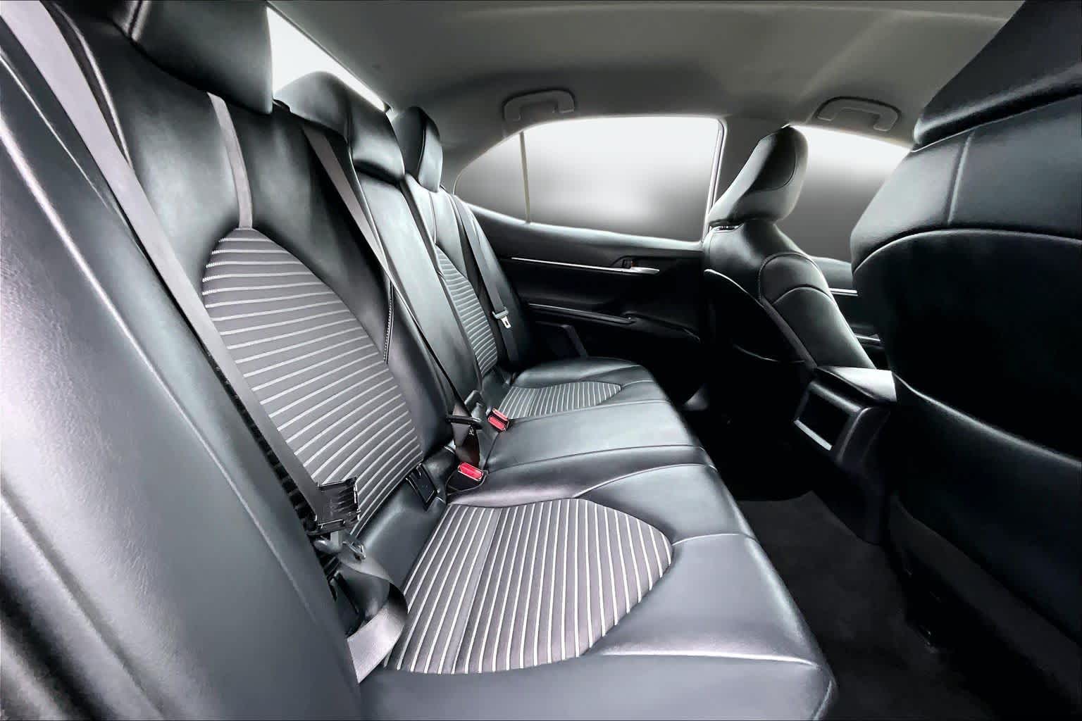 Thumbnail: 2023 Toyota Camry - 30