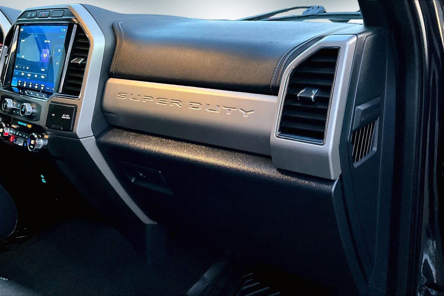 Thumbnail: 2022 Ford Econoline - 23