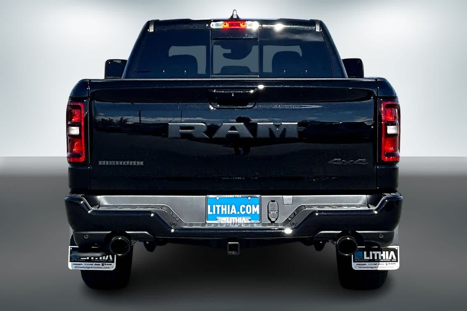 Thumbnail: 2026 RAM 1500 - 4