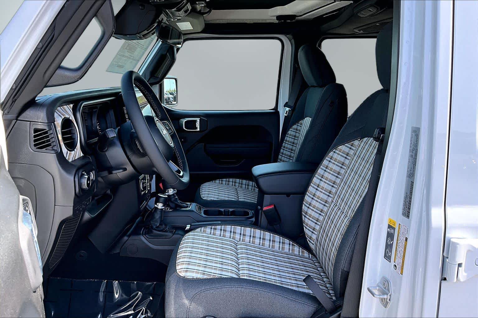 Thumbnail: 2026 Jeep Wrangler - 11