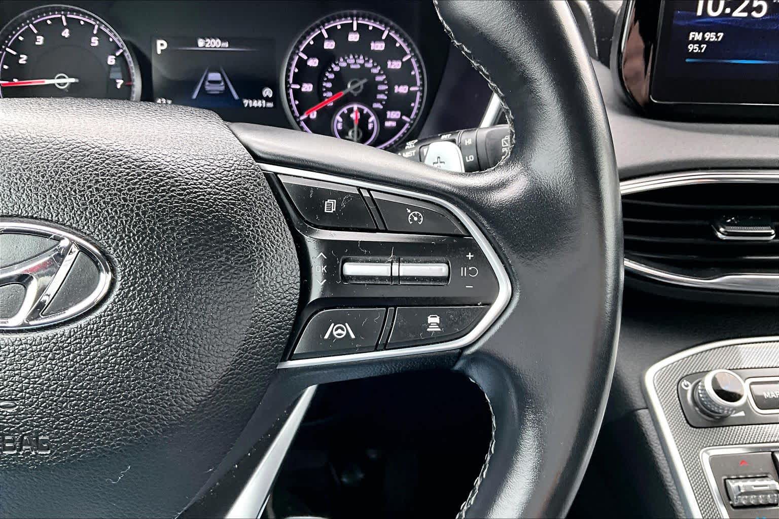 Thumbnail: 2023 Hyundai Santa Fe - 25