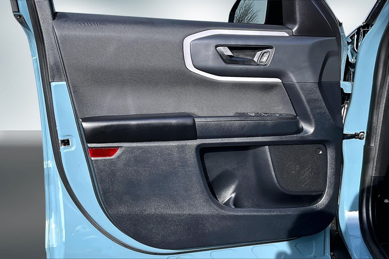 Thumbnail: 2023 Ford Bronco Sport - 26