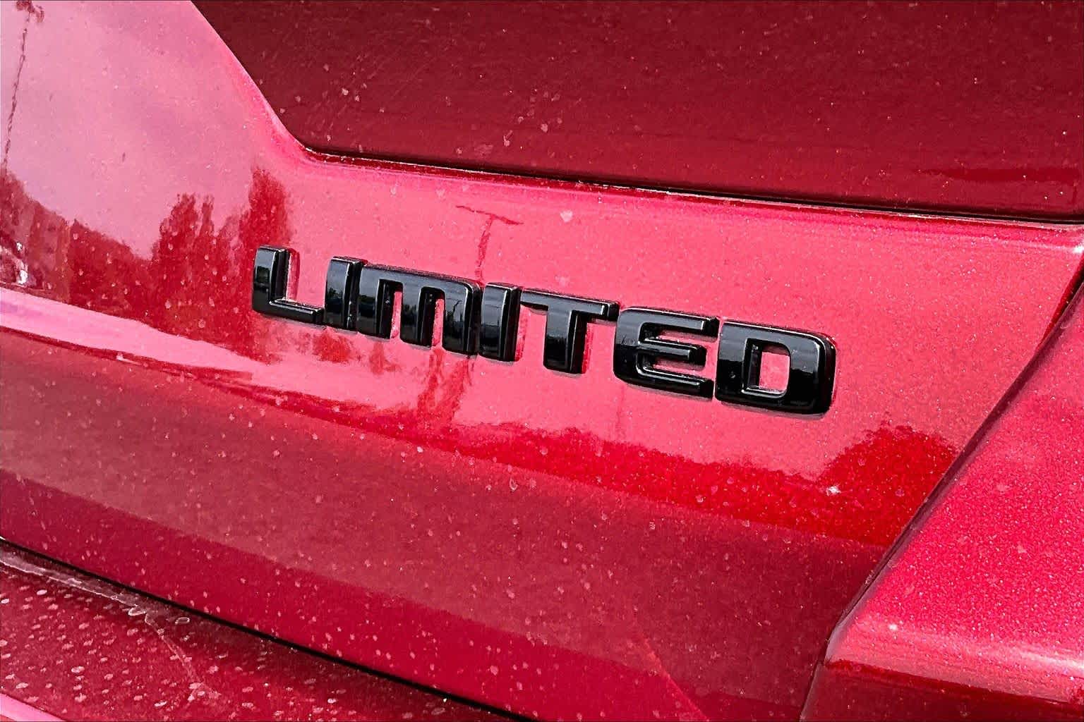 Thumbnail: 2023 Jeep Grand Cherokee - 7