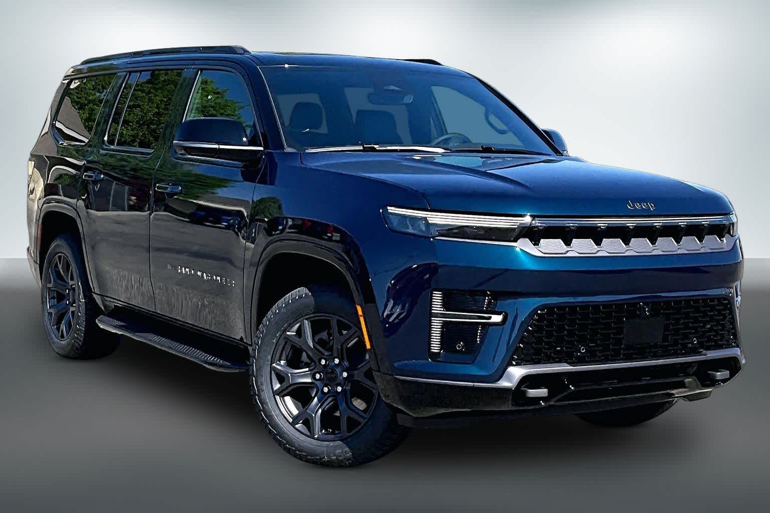Thumbnail: 2026 Jeep Grand Wagoneer - 21