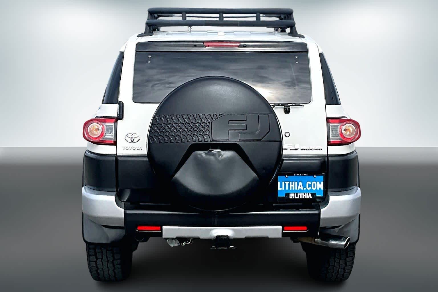 Thumbnail: 2014 Toyota FJ Cruiser - 5