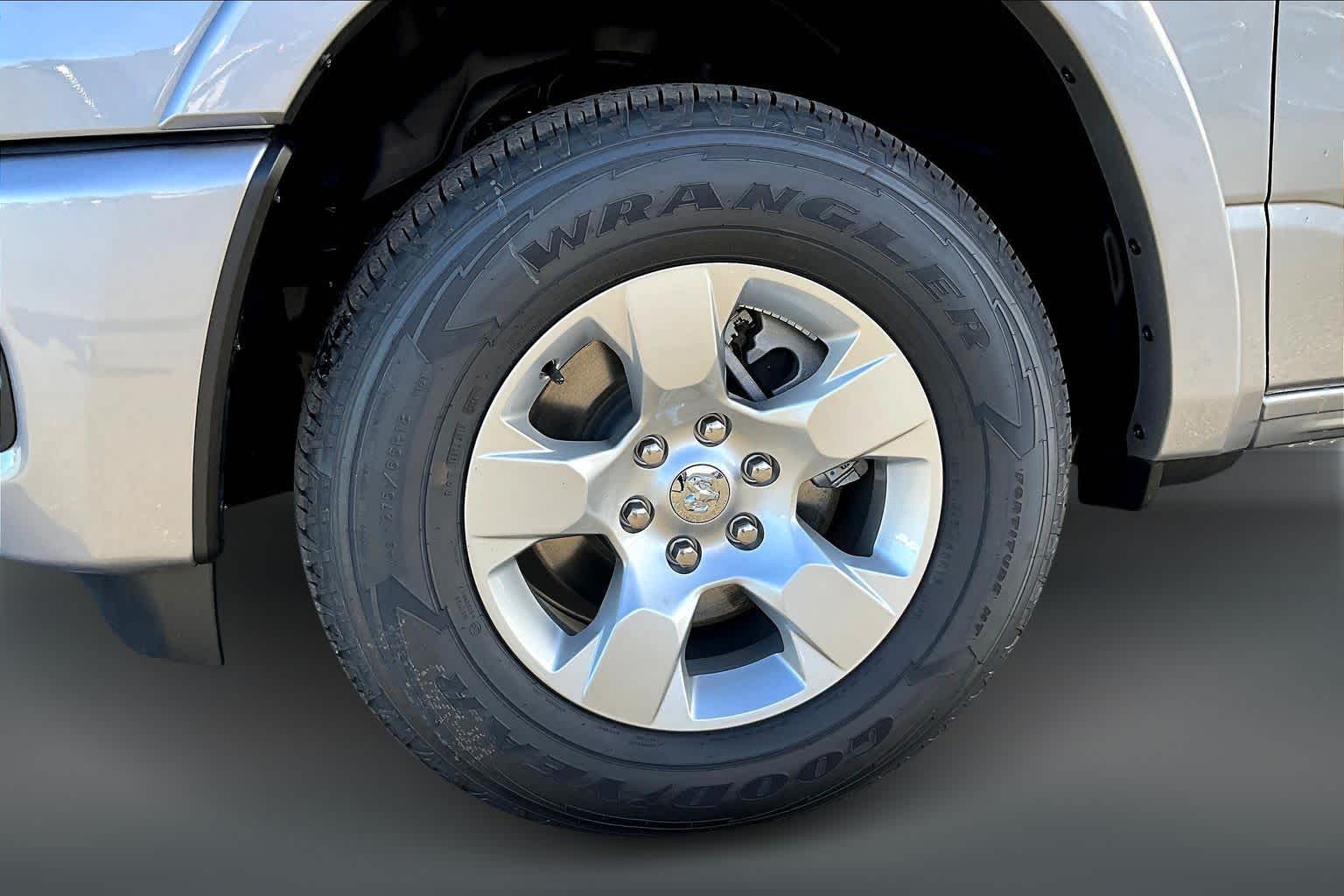 Thumbnail: 2026 RAM 1500 - 8