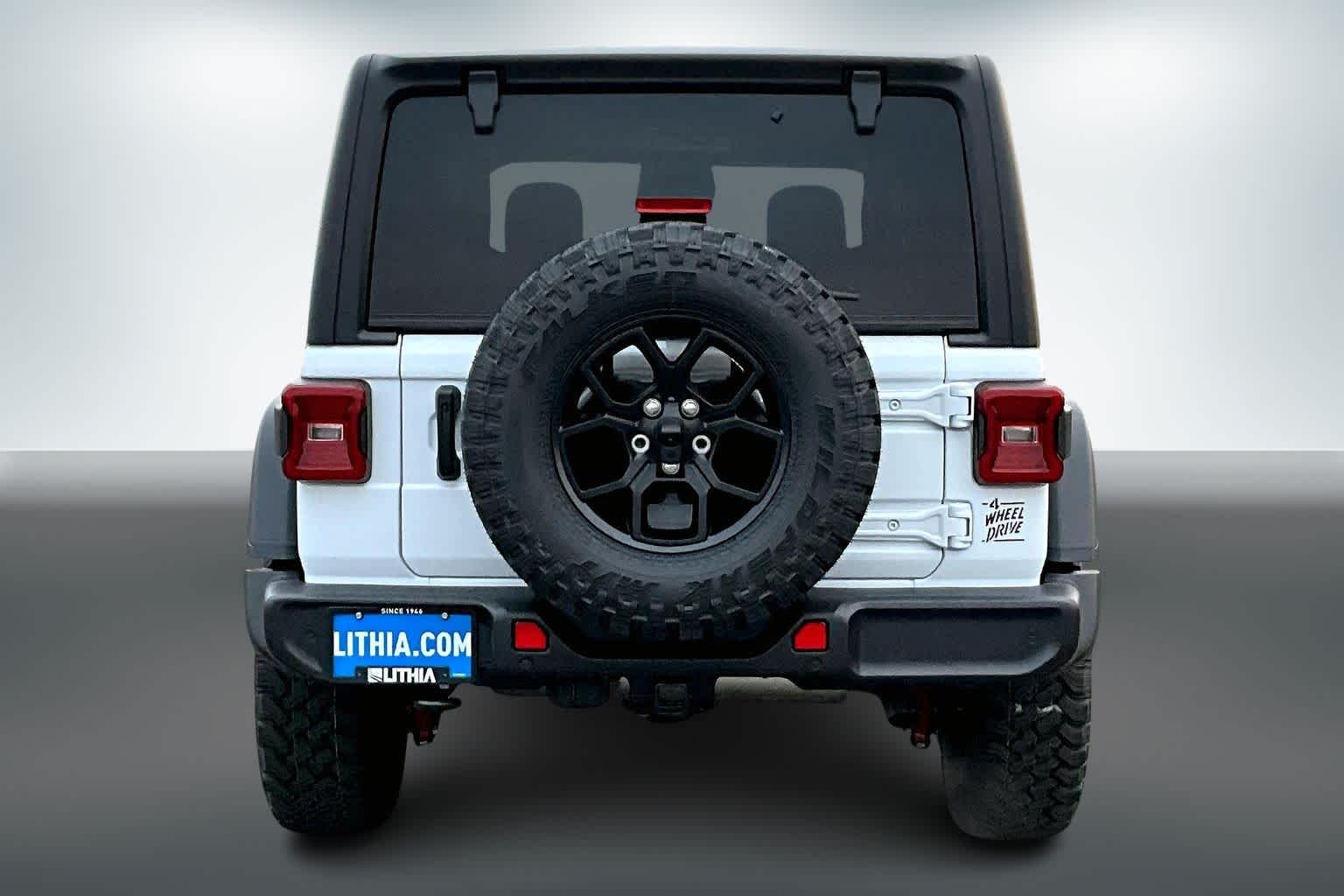 Thumbnail: 2026 Jeep Wrangler - 5