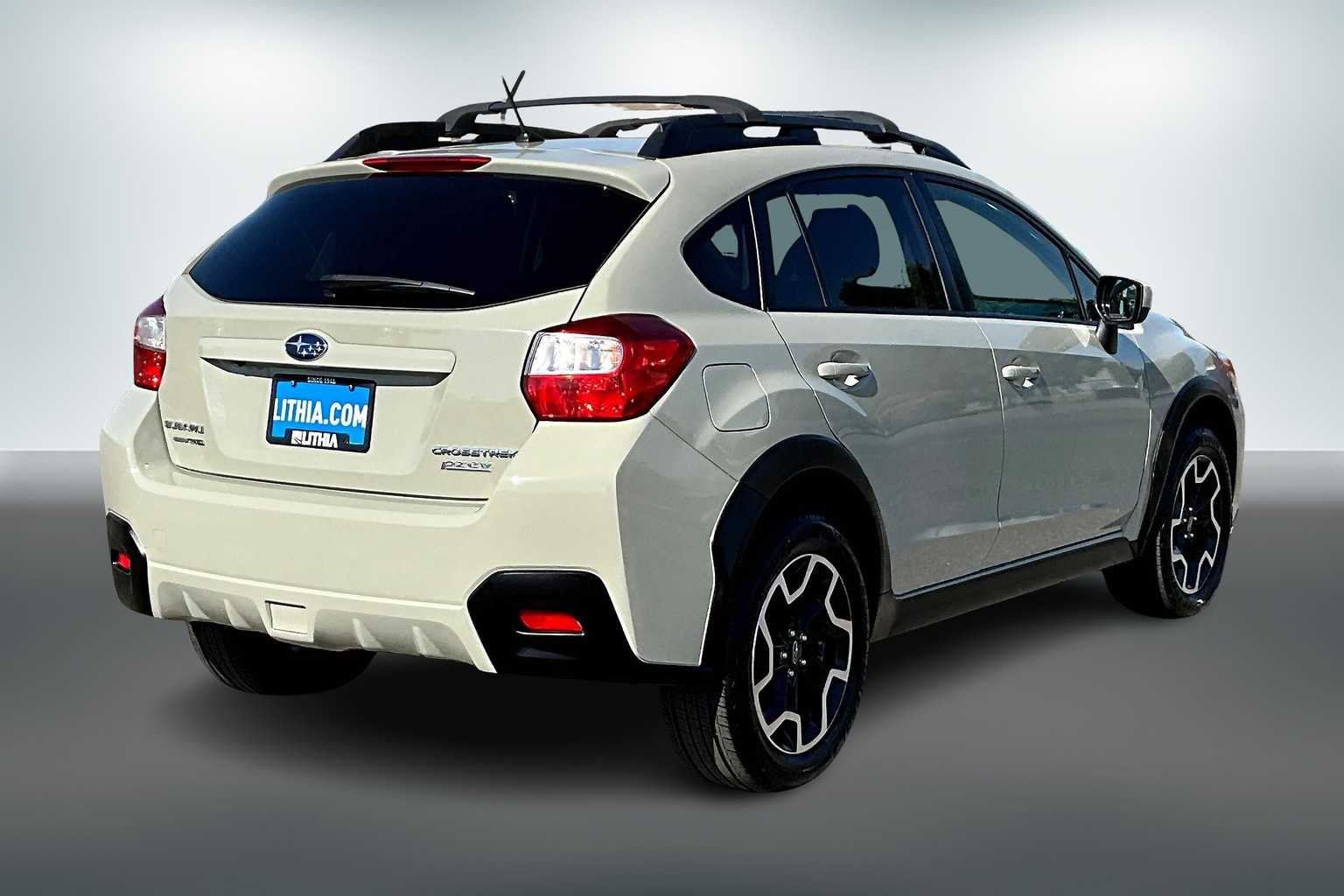 Thumbnail: 2017 Subaru Crosstrek - 22