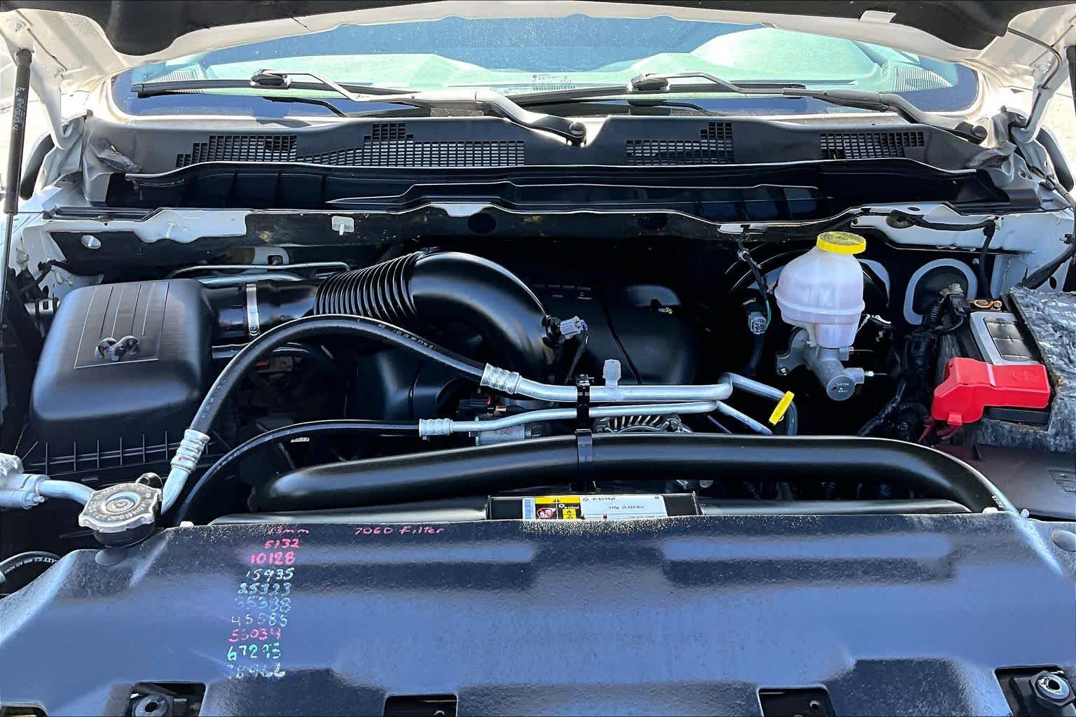 Thumbnail: 2019 RAM 1500 Classic - 9