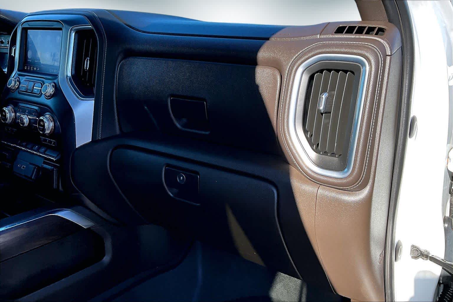 Thumbnail: 2021 GMC Sierra 1500 - 23