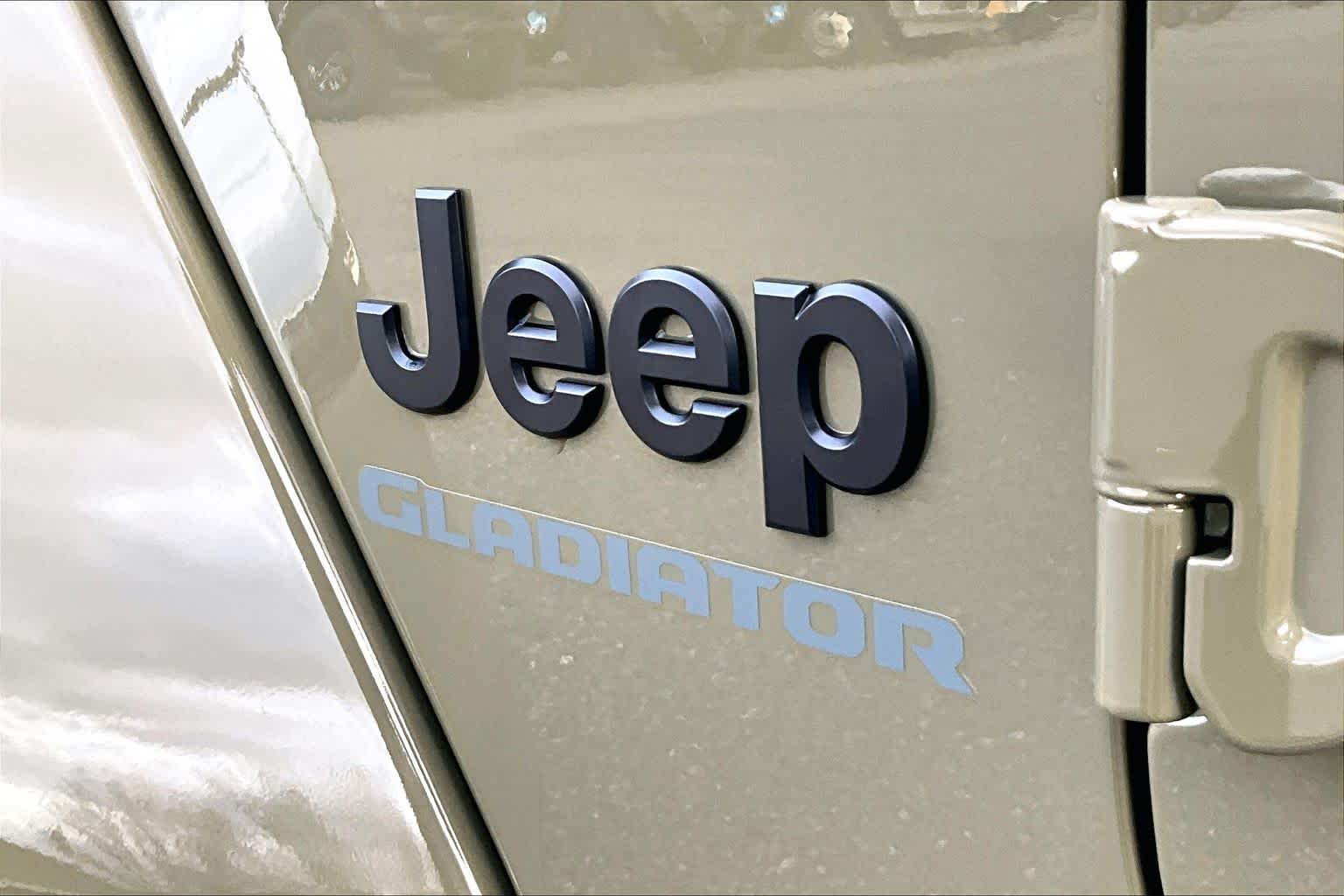 Thumbnail: 2026 Jeep Gladiator - 7