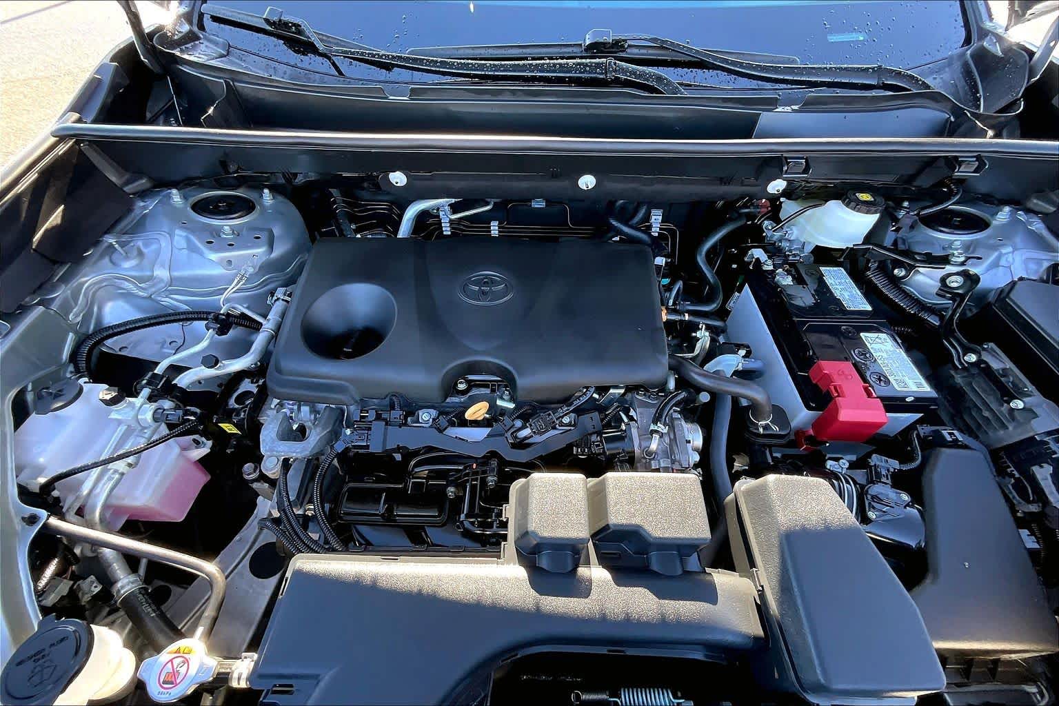 Thumbnail: 2024 Toyota RAV4 - 9