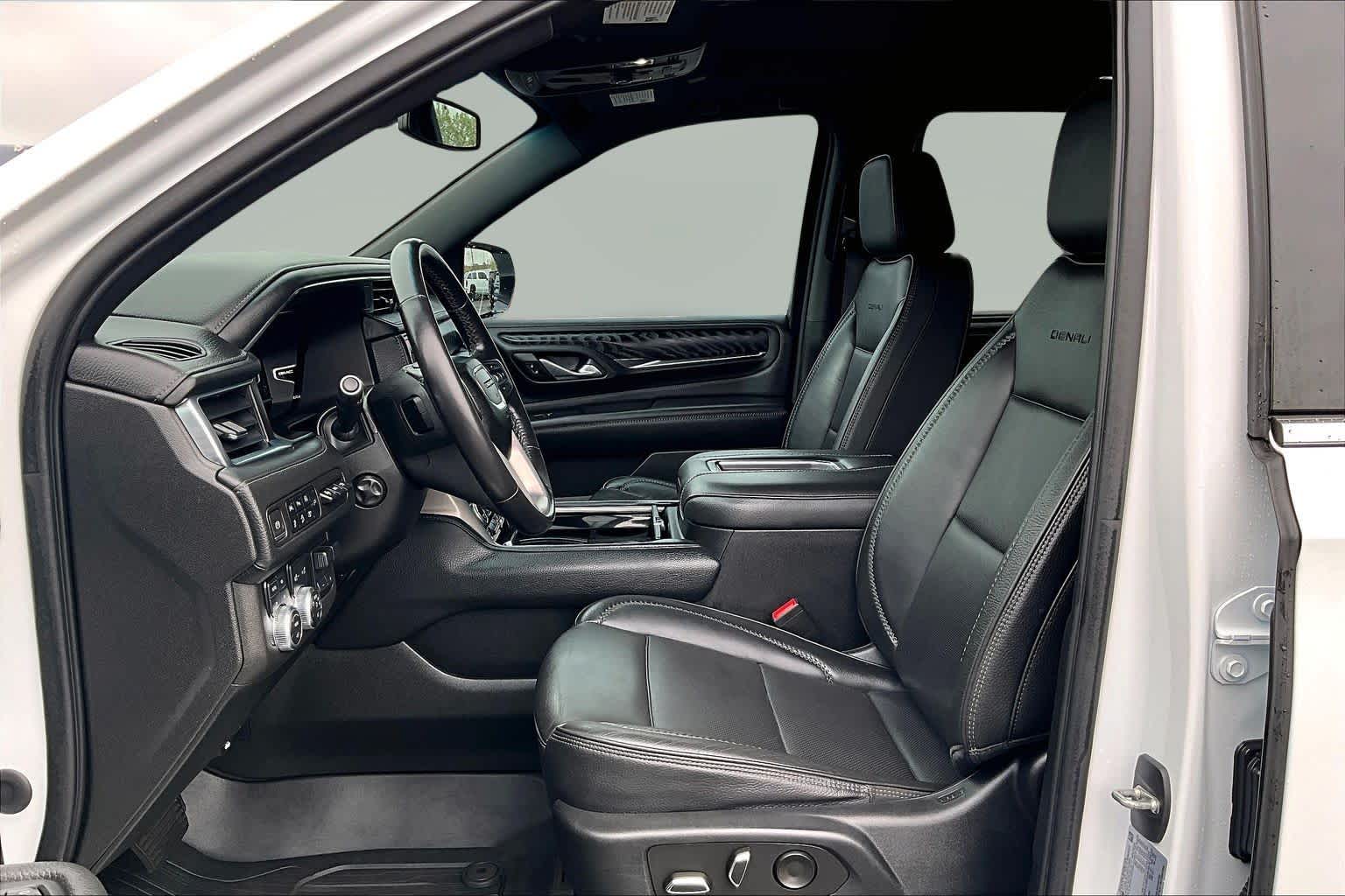 Thumbnail: 2022 GMC Yukon - 11