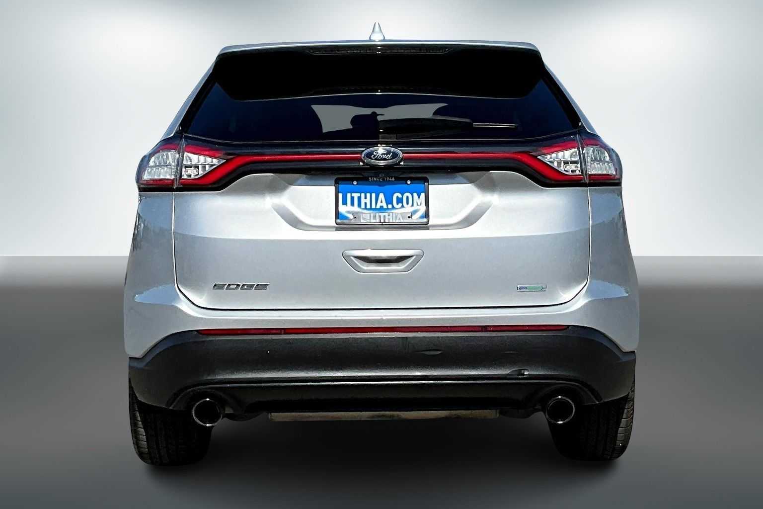 Thumbnail: 2017 Ford Edge - 4