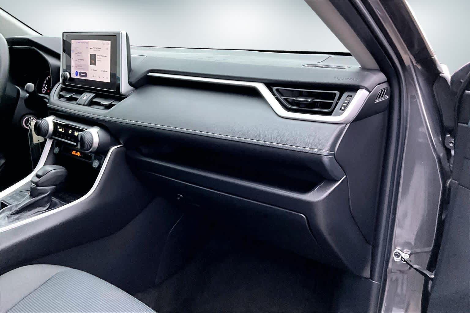 Thumbnail: 2024 Toyota RAV4 - 23