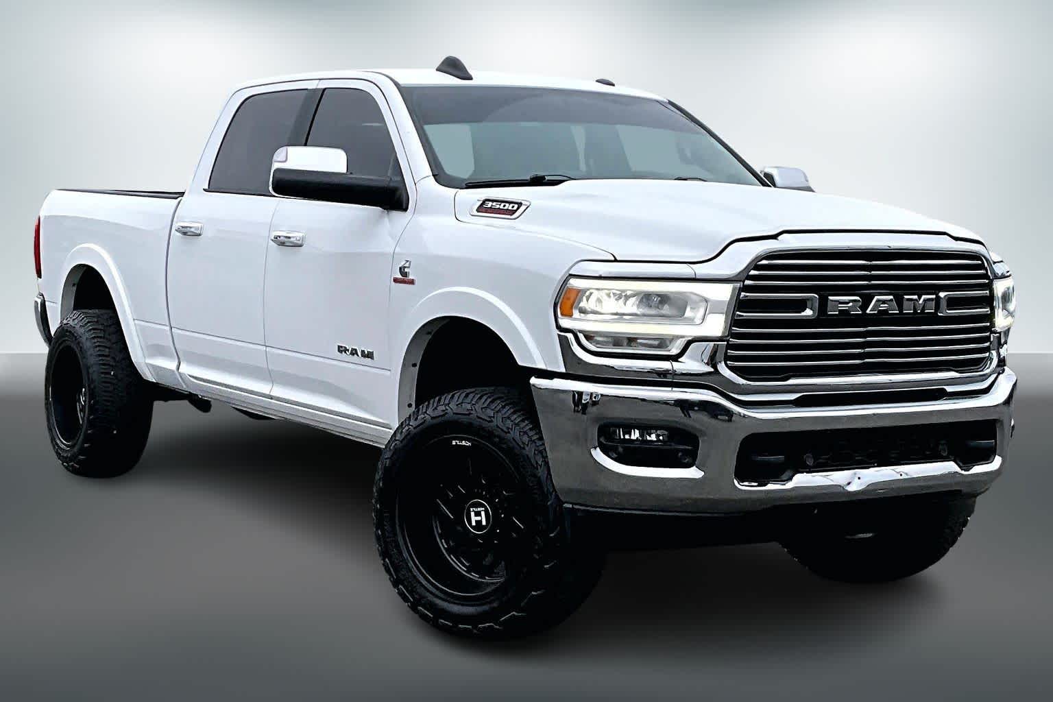 Thumbnail: 2019 RAM 3500 - 20