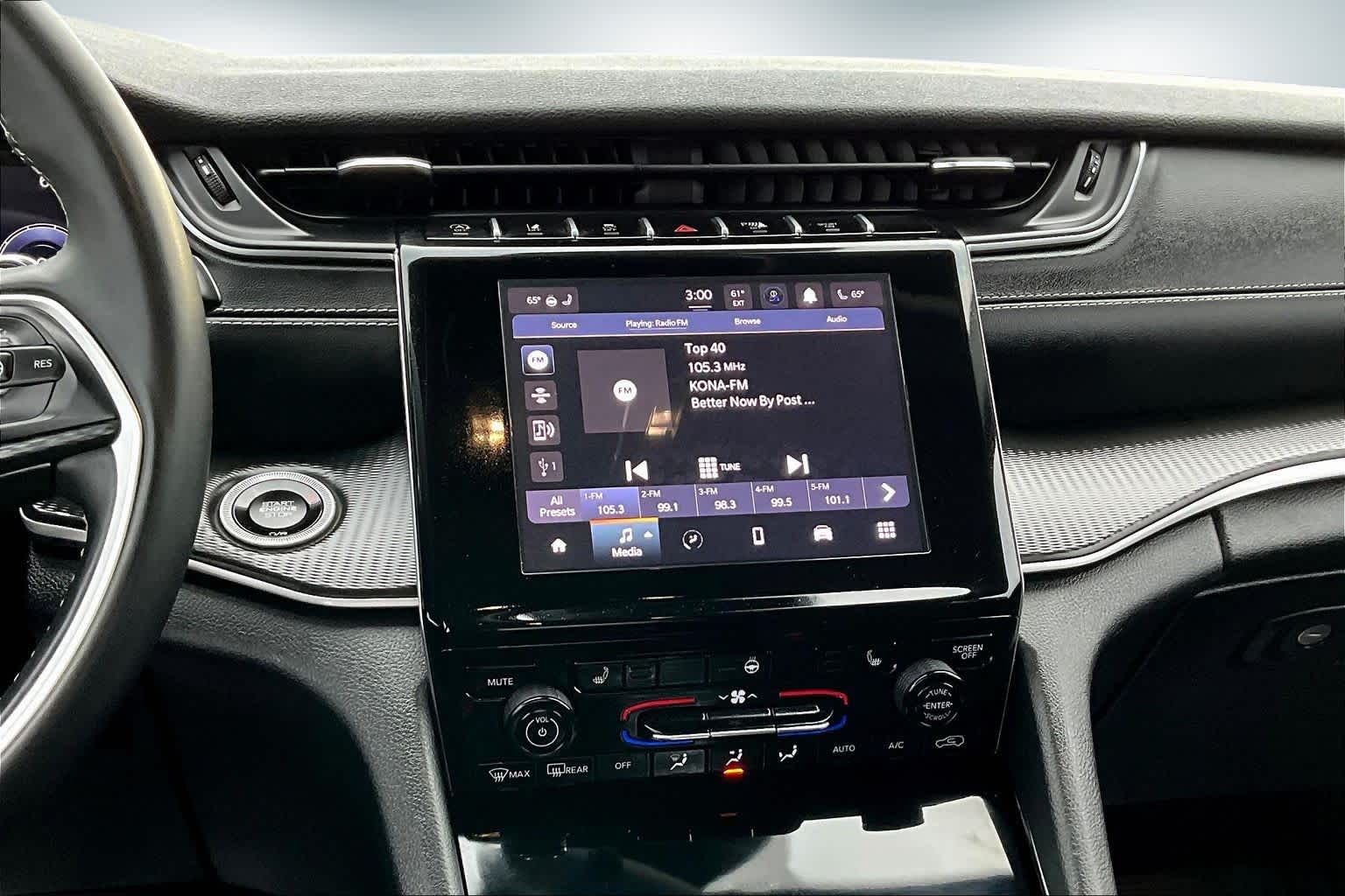 Thumbnail: 2023 Jeep Grand Cherokee - 15