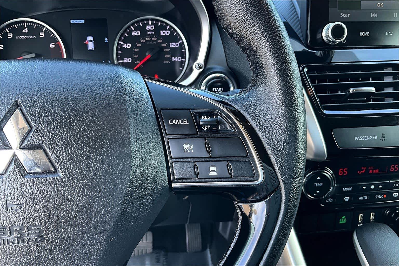 Thumbnail: 2024 Mitsubishi Eclipse Cross - 25