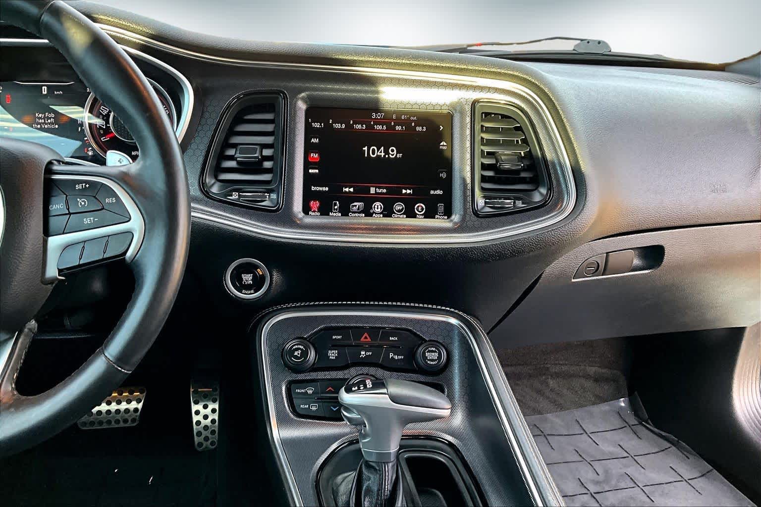 Thumbnail: 2016 Dodge Challenger - 14