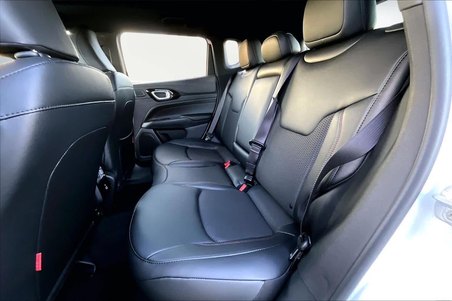 Thumbnail: 2026 Jeep Compass - 13