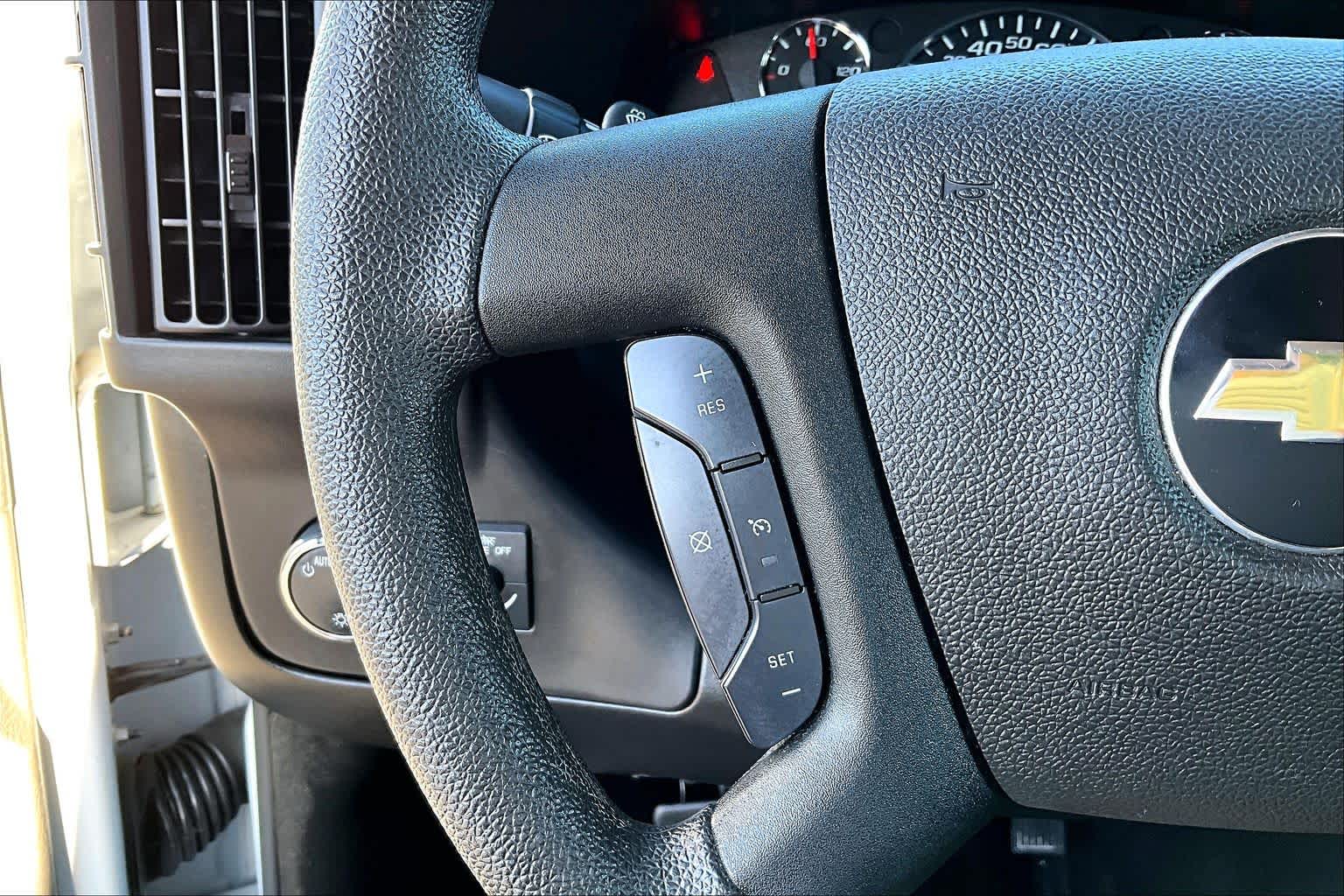 Thumbnail: 2024 Chevrolet Express - 20