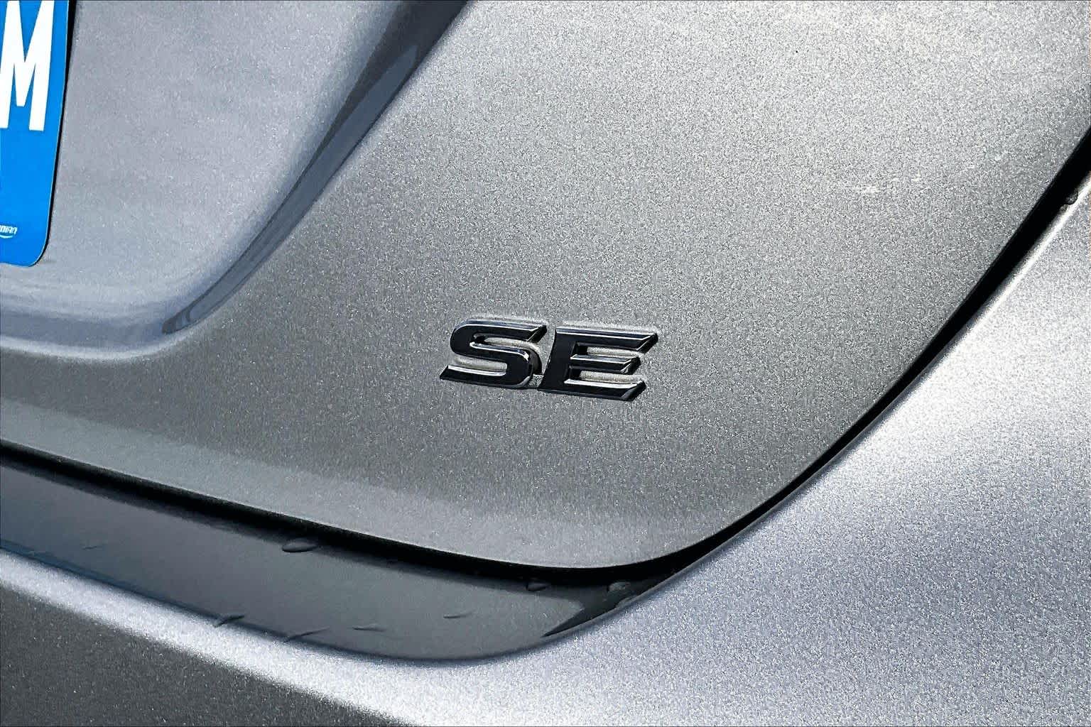 Thumbnail: 2022 Toyota Camry - 7