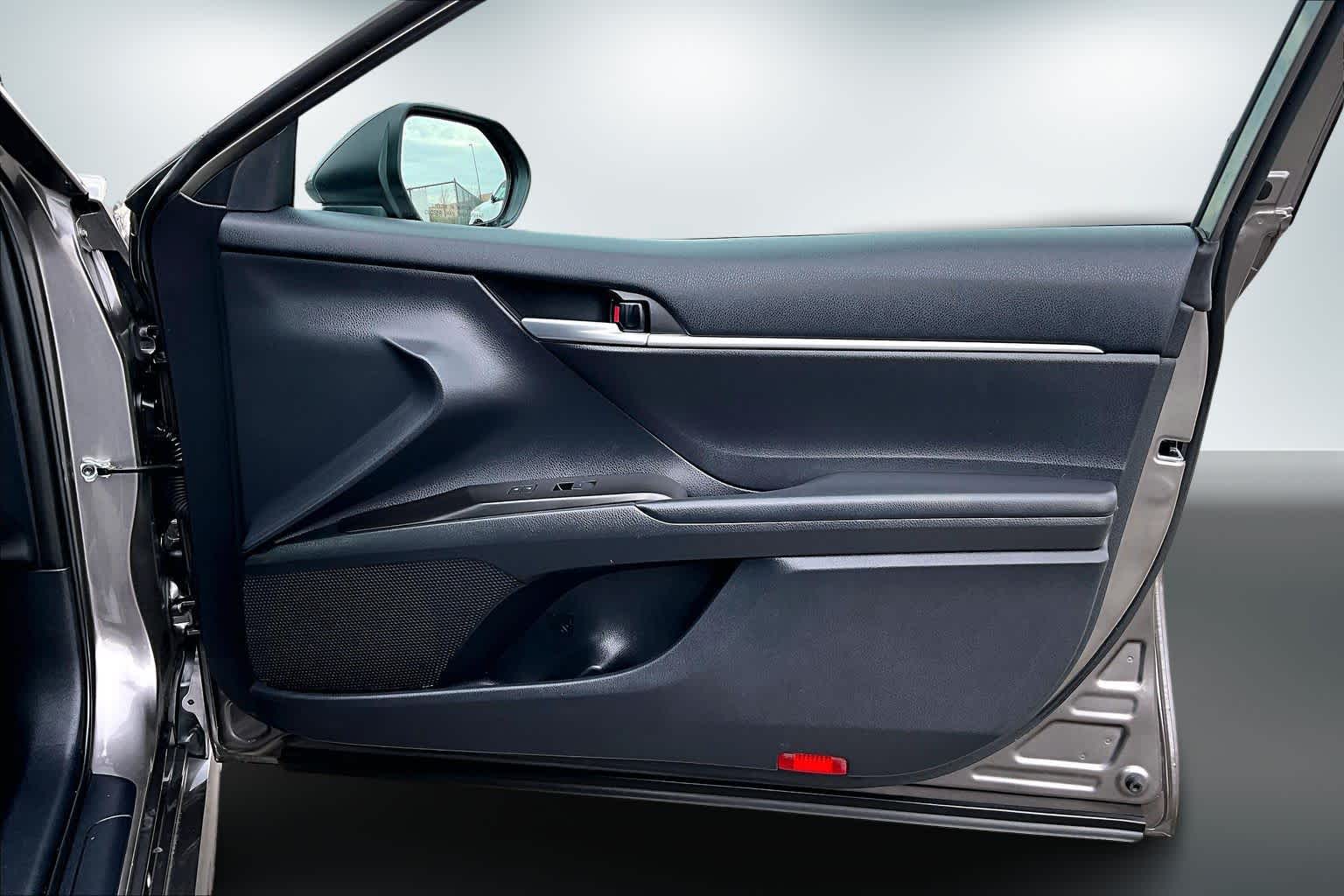 Thumbnail: 2023 Toyota Camry - 27