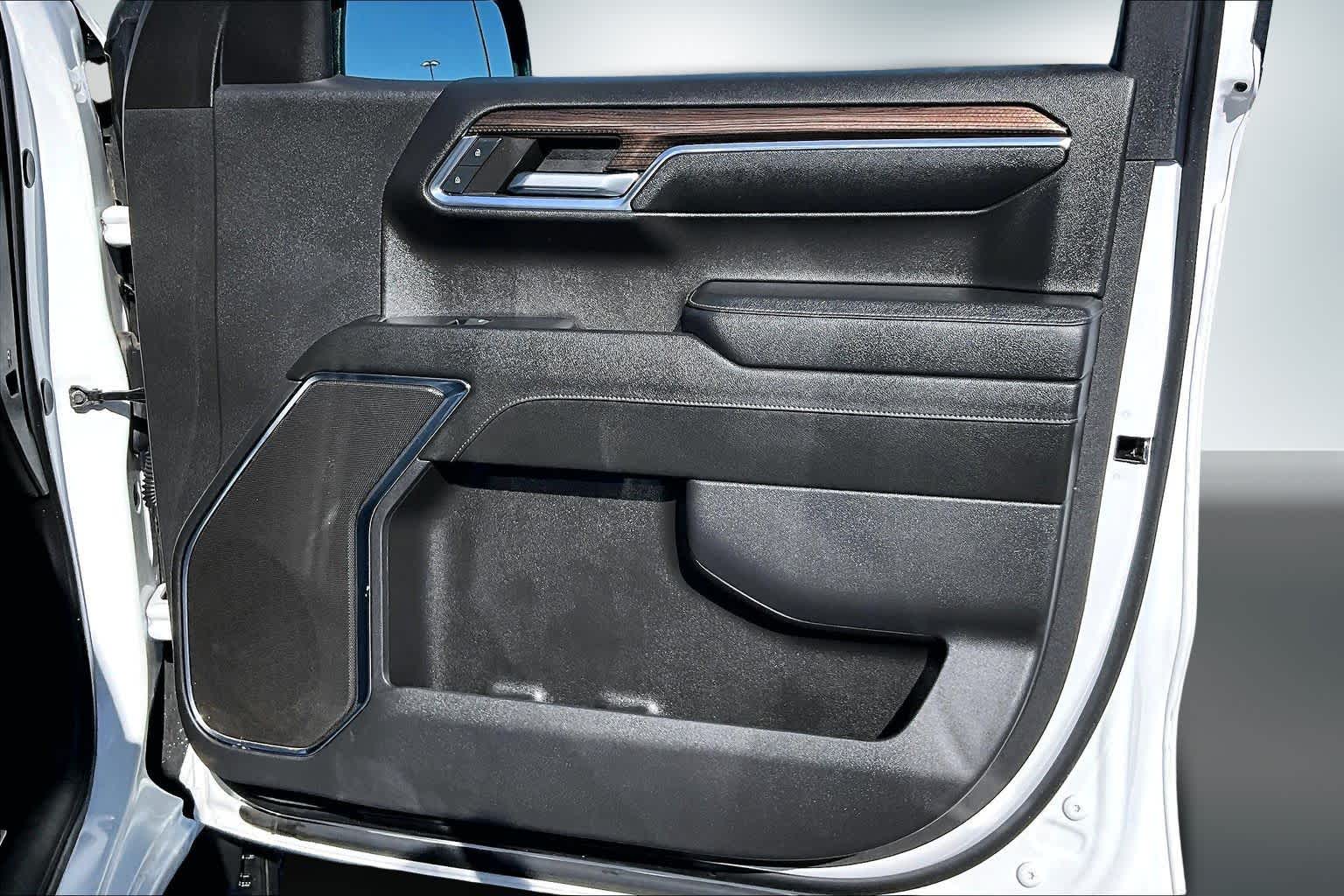 Thumbnail: 2024 Chevrolet Silverado 1500 - 28