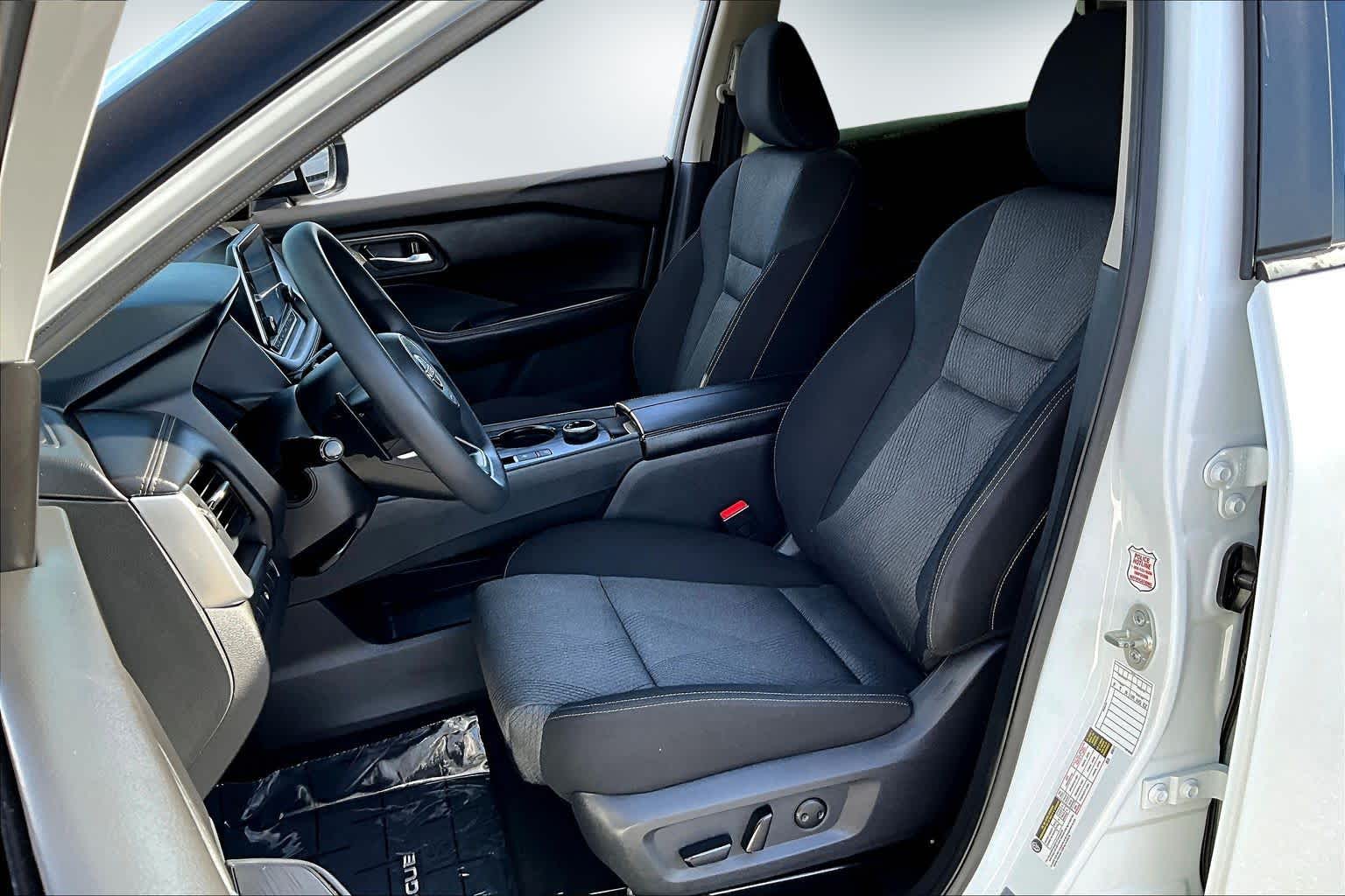 Thumbnail: 2024 Nissan Rogue - 11