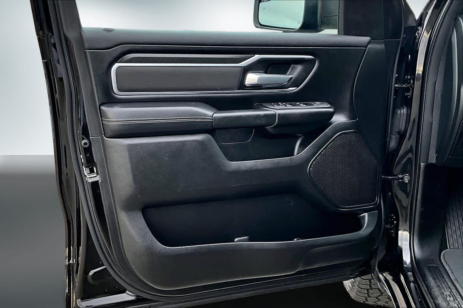 Thumbnail: 2025 RAM 1500 - 26