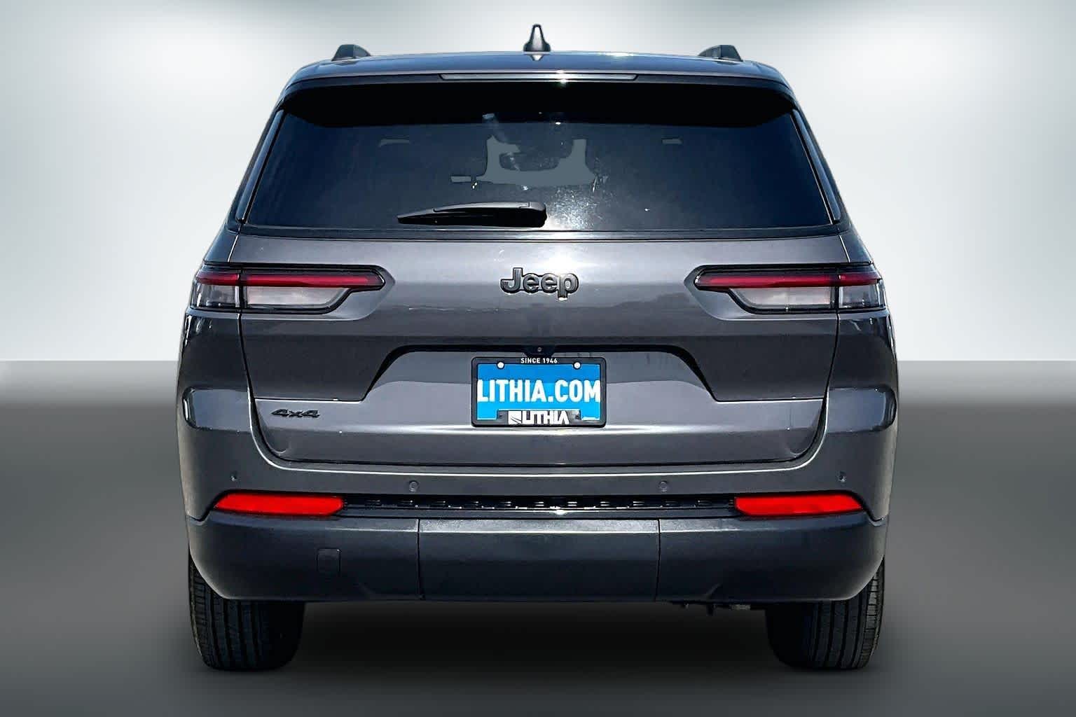 Thumbnail: 2024 Jeep Grand Cherokee L - 5