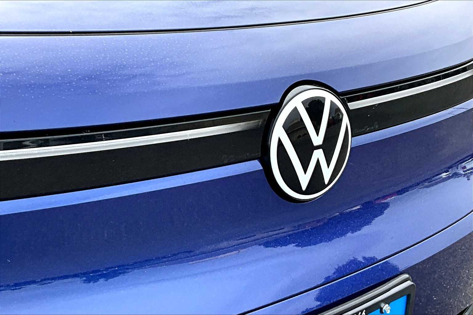 Thumbnail: 2021 Volkswagen ID.4 - 33