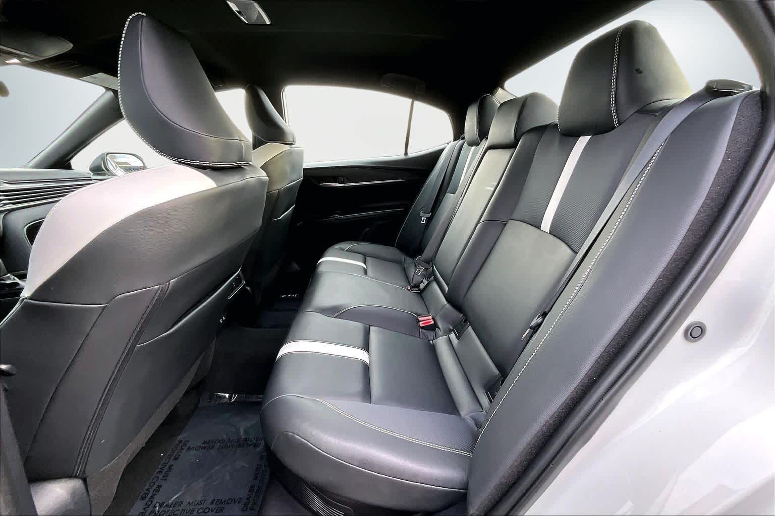 Thumbnail: 2025 Toyota Camry - 29