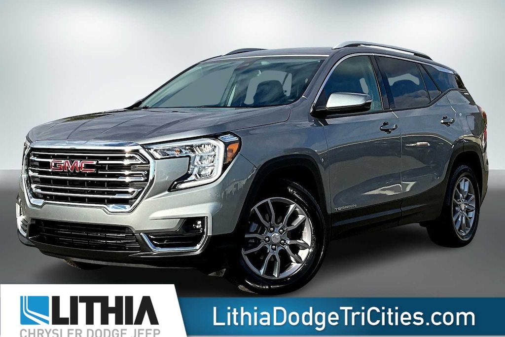 Used 2024 GMC Terrain SLT SUV