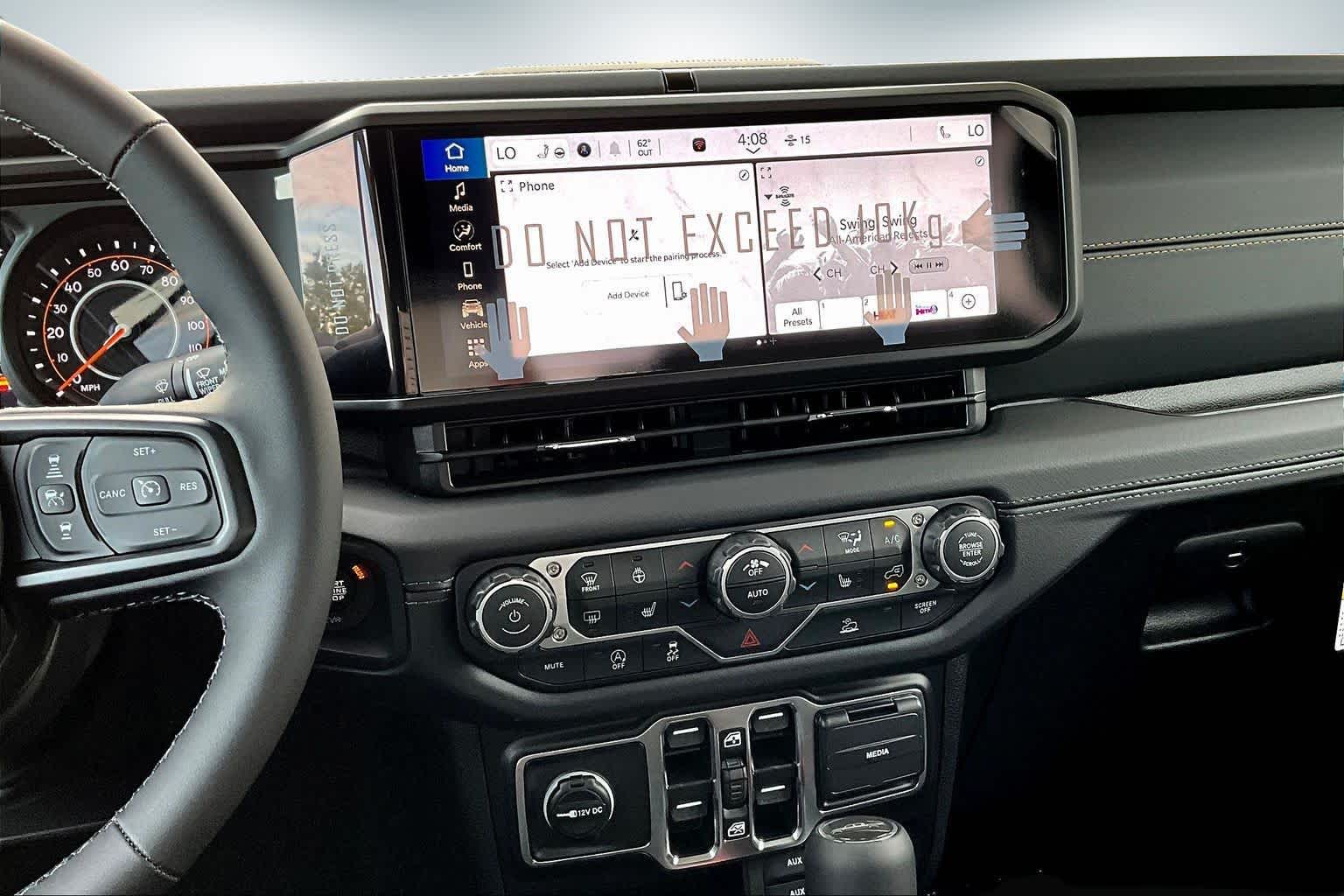 Thumbnail: 2025 Jeep Gladiator - 16