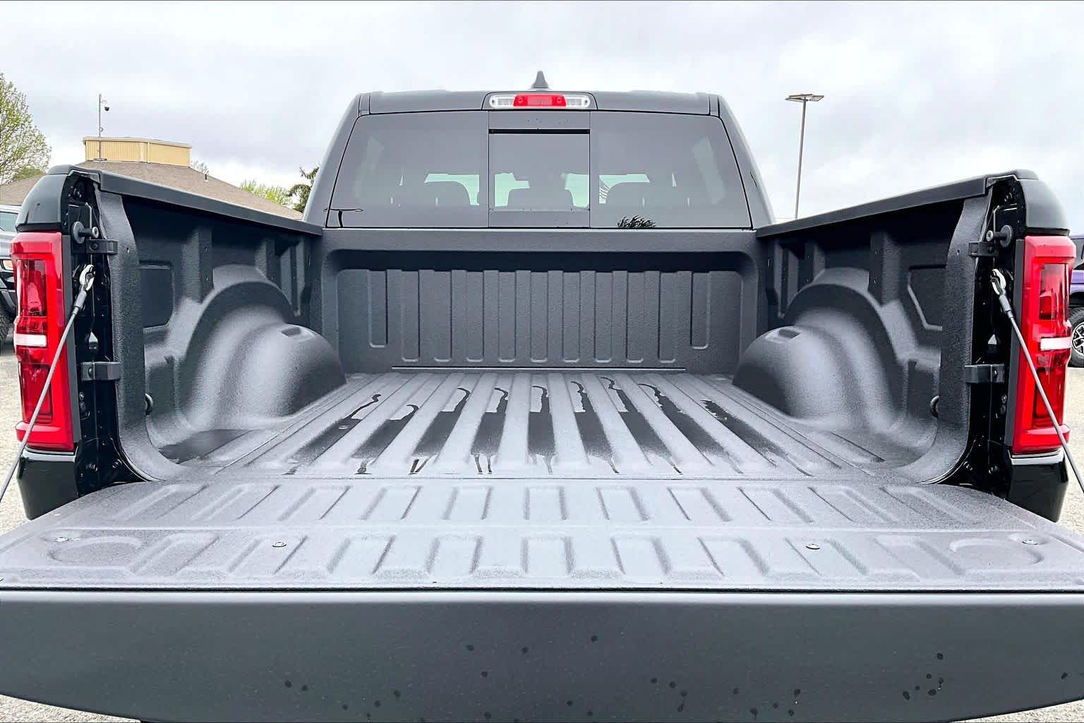 Thumbnail: 2026 RAM 1500 - 18