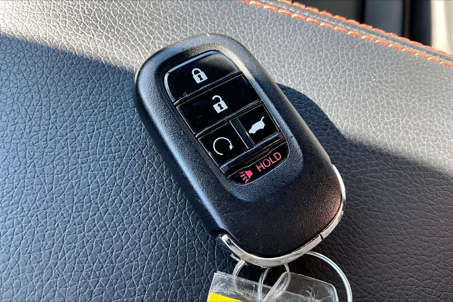 Thumbnail: 2023 Honda Pilot - 19