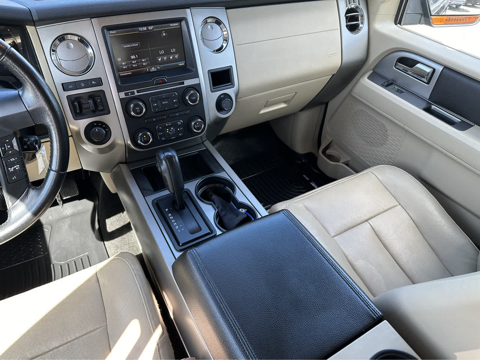 2015 Ford Expedition XLT 26