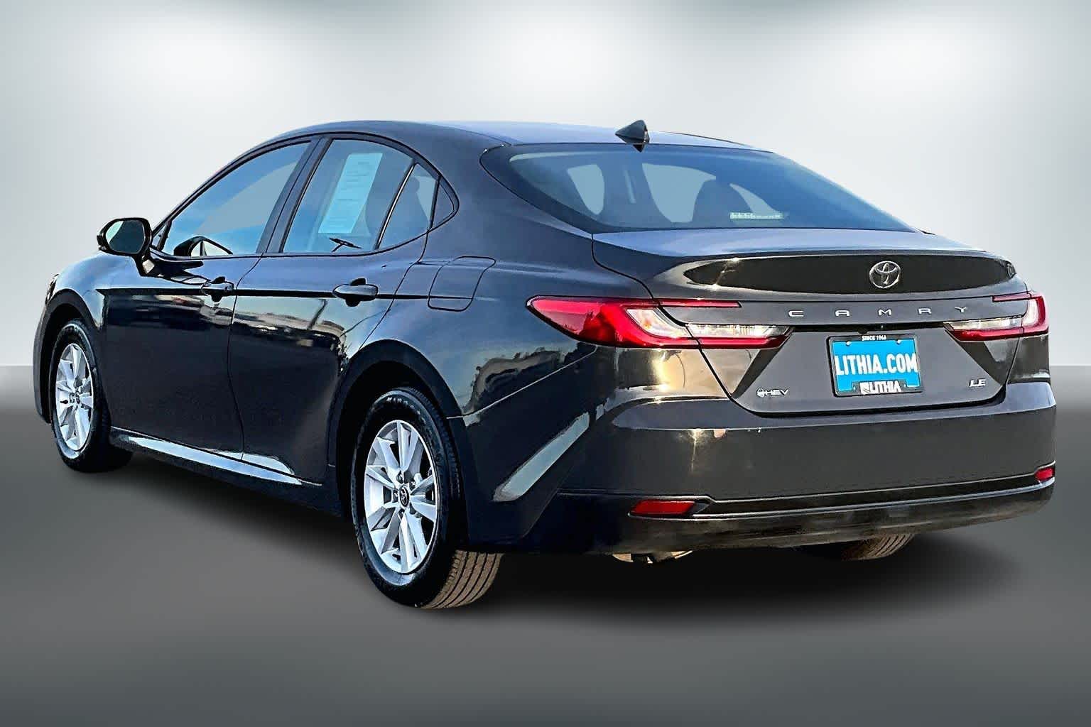 Thumbnail: 2025 Toyota Camry - 4