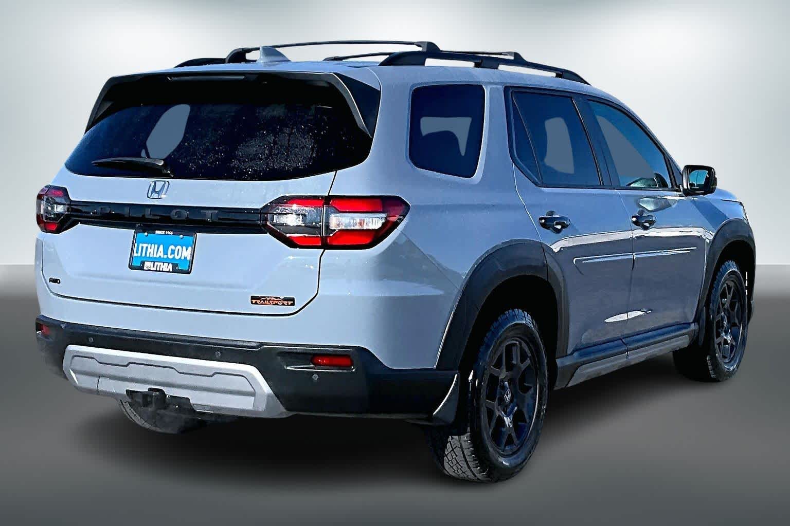 Thumbnail: 2023 Honda Pilot - 22